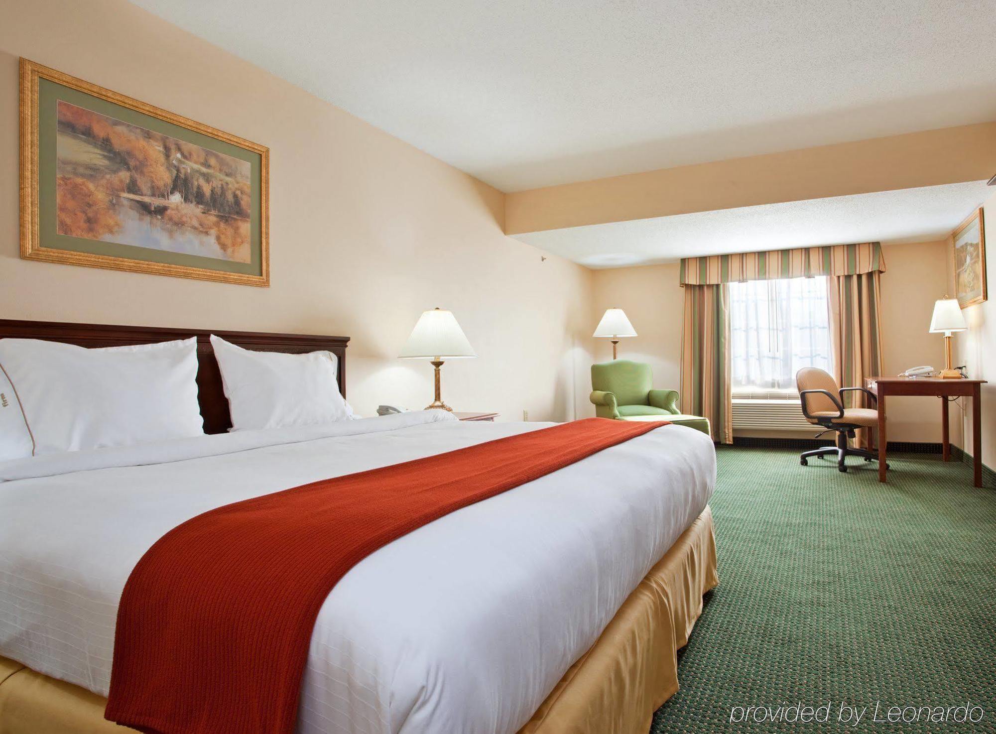 Holiday Inn Express Mount Pleasant- Scottdale, An Ihg Hotel Zewnętrze zdjęcie